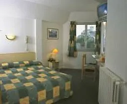 Agena 3* Lourdes