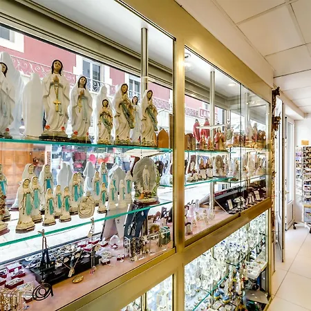 阿吉纳酒店 酒店