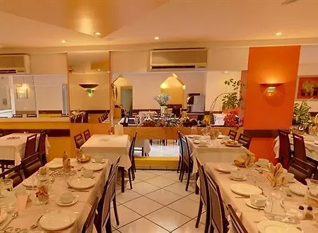 Hotel Agena Lourdes
