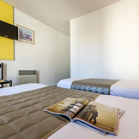 Agena Hotel